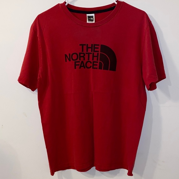 The North Face Men's Red Short Sleeve Tee Shirt Size Medium - Picture 1 of 6
